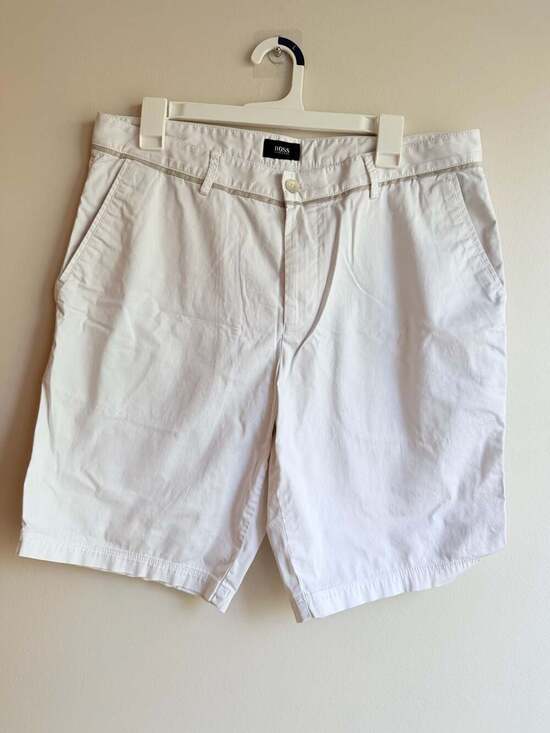 BOSS Hugo Boss Other - BOSS Hugo Boss Men's White Stretch Chino Shorts Size 34